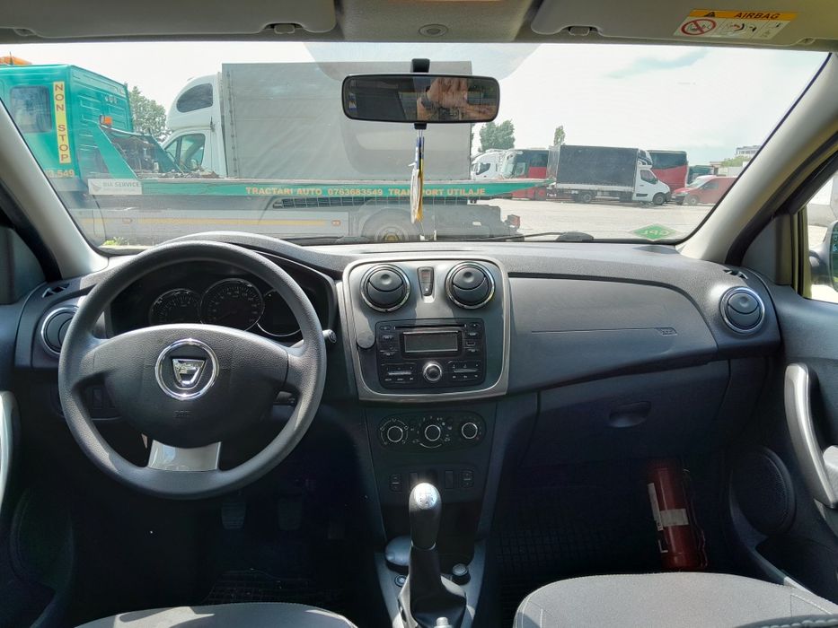 Închiriere mașina uber,bolt