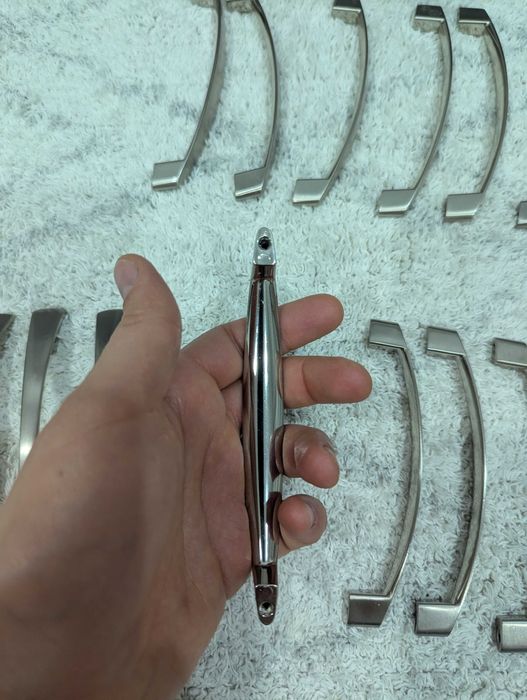 Дръжки за мебели, 3 вида, 52 броя