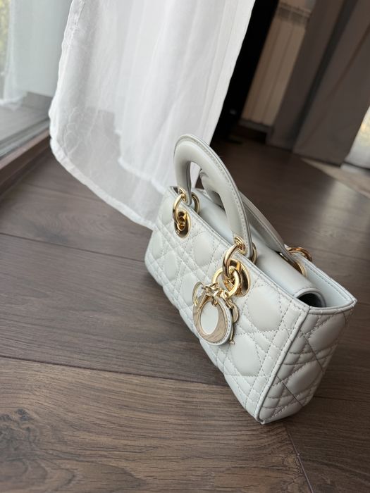 Dior чанта нова