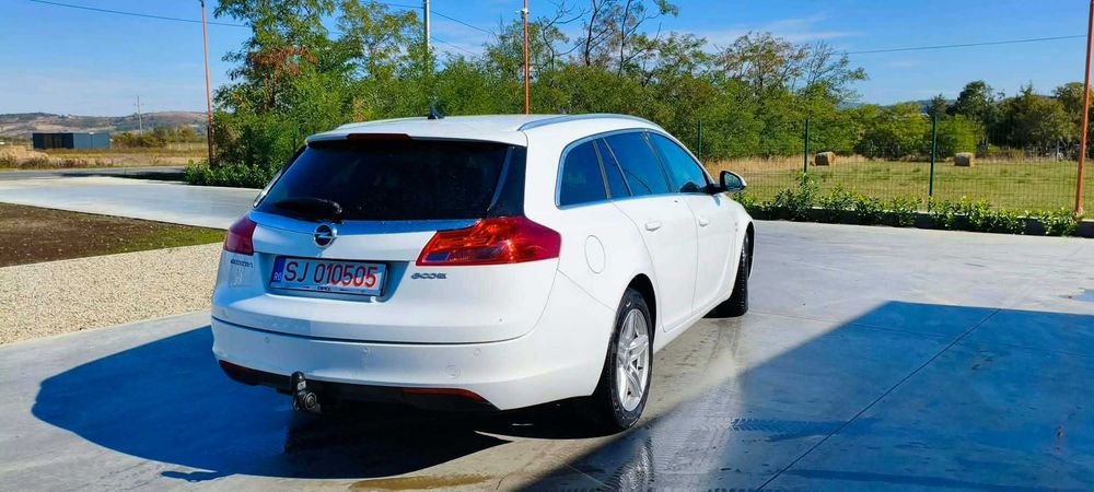 Opel insignia 2012