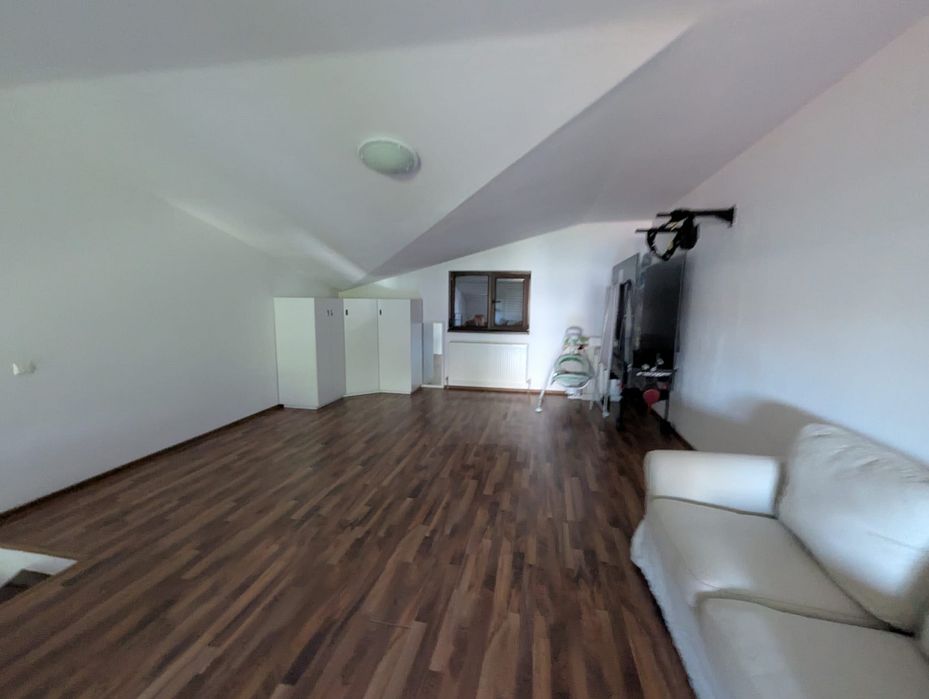 Vila de inchiriat 4 Camere - Aparatorii Patriei-