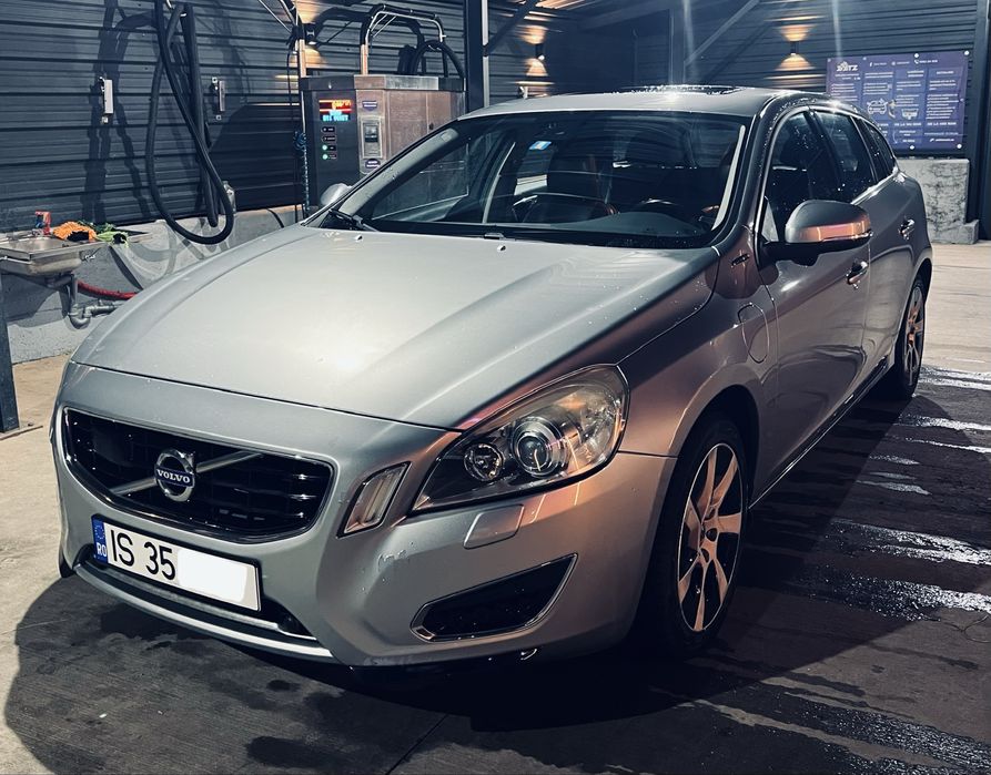 Volvo V60 2.4 D6 Plug-in Hybrid