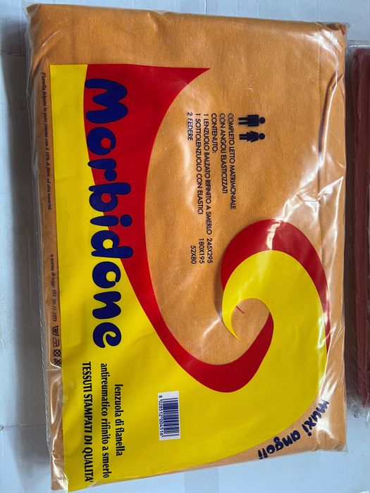 De vanzare lenjerie de pat din italia la 75 de  lei in galati