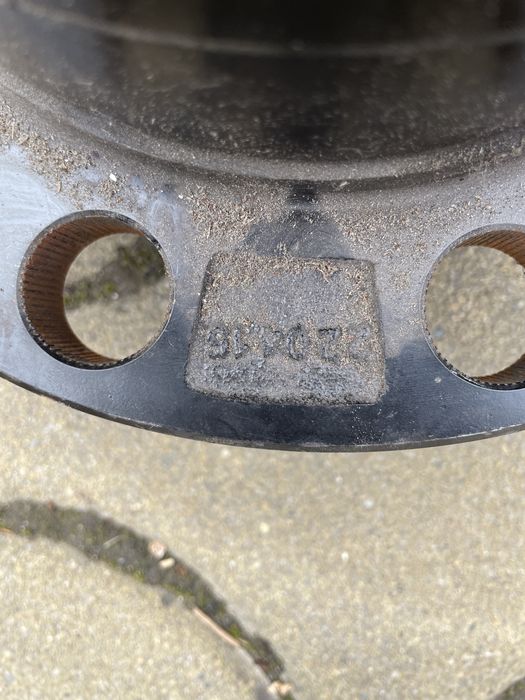 Butuc roata camion semiremorci SMB