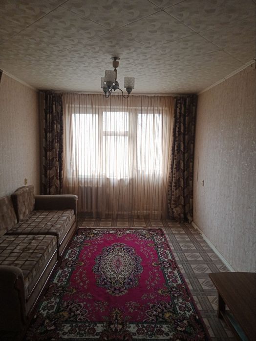 Сдам двухкомнатную квартиру на длительный срок район автопарк.