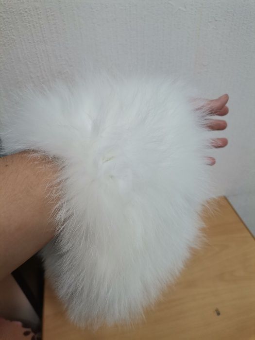 Меховой ободок из песца продам!
