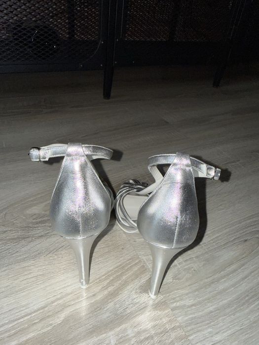 Sandale cu toc, piele naturala argintie, Veronesse, 36