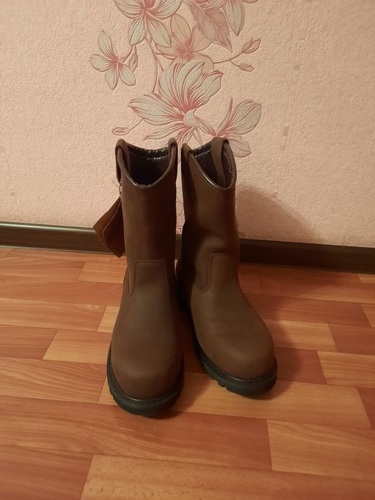Продам сапоги рабочие. Кожаные. (Англия)