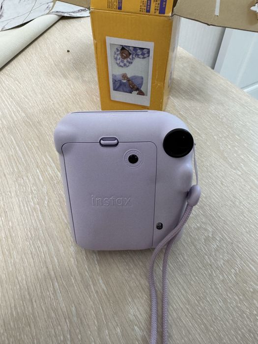 Instax Mini 12 өте жақсы күйде