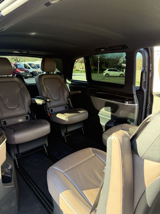 Inchiriez microbuz/van 6 locuri - Mercedes V-Class 250 Extra Lung