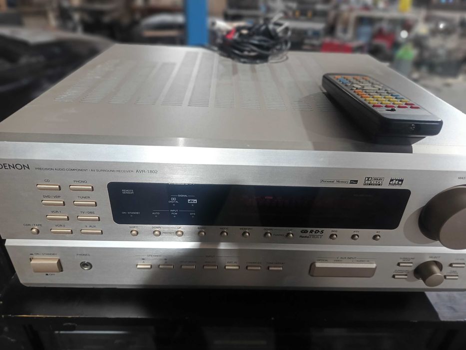 AVR Denon аудиосистема с тунер и усилвател 5+1 канала