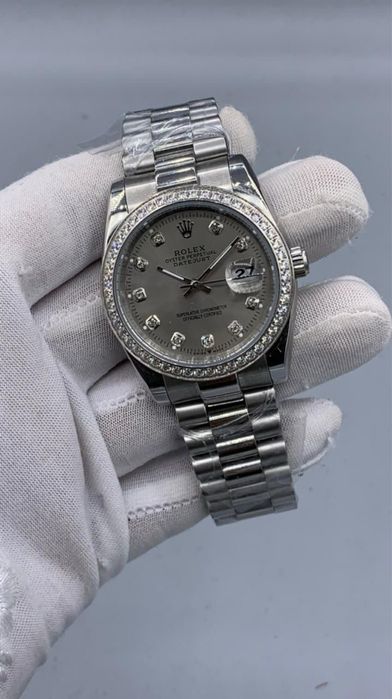 Часы rolex белые