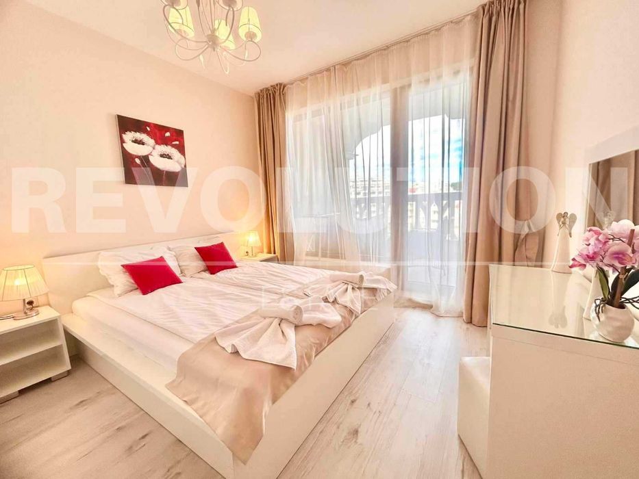 Дава се под наем Двустаен апартамент в Варна, Център - 75 кв.м за 648.21 € - Снимка #4