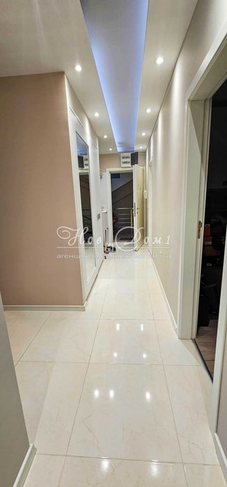 Продава се Четиристаен апартамент в Варна, м-т Зеленика - 124 кв.м за 2500 €/кв.м - Снимка #4