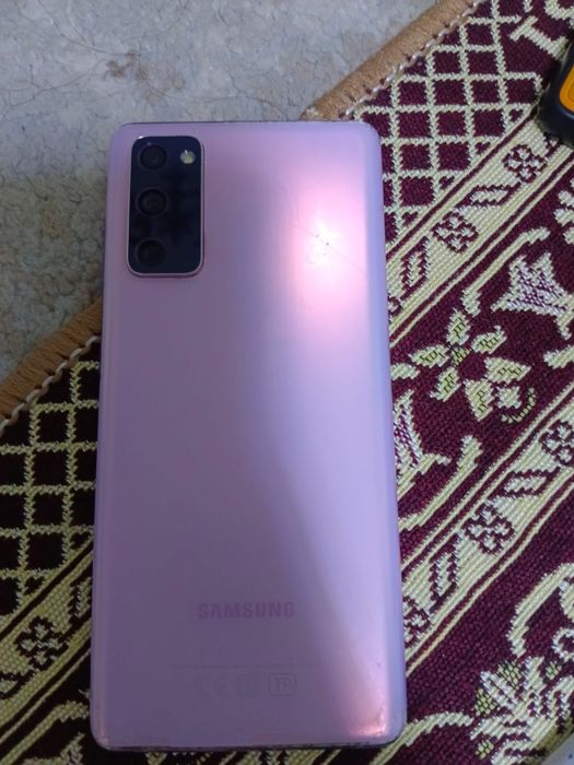 Samsung S20 FE,бывший Субфлагман
