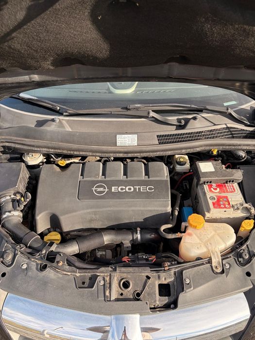 Opel corsa 1.3. 2008