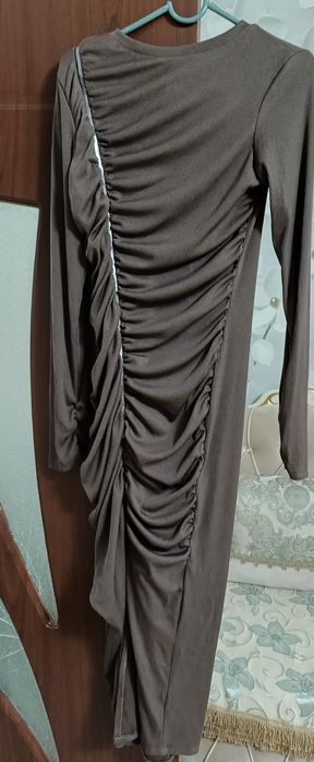 Продаются платья для женщин