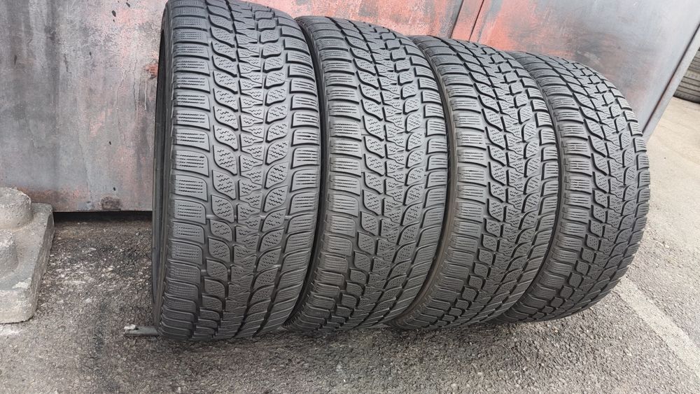 4бр. зимни гуми 215/45/17 Blizzak 
dot22
