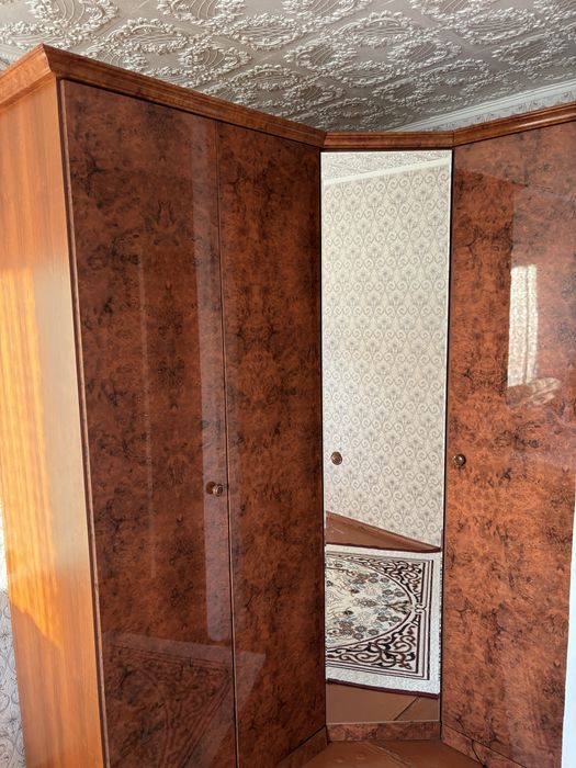 Продам шкаф 20000, самовывоз