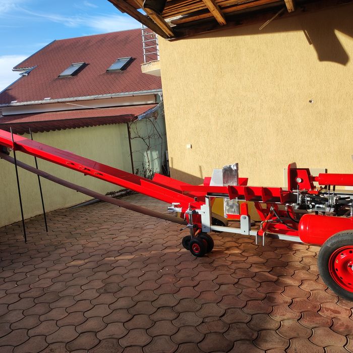 Crepator lemne motor benzina