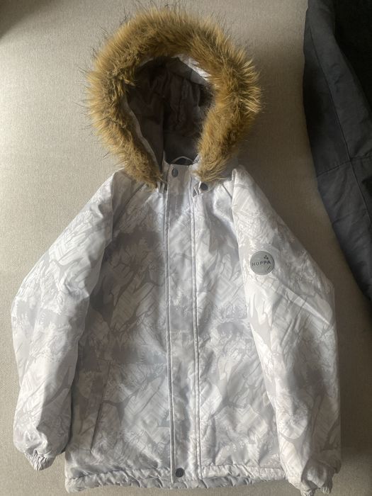 Зимний комбинезон фирмы HUPPA