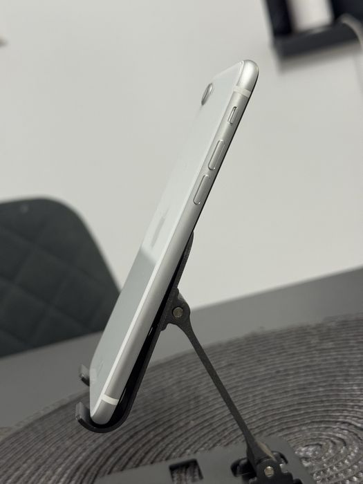 Apple iphone SE2 64gb 84% baterie pret fix!