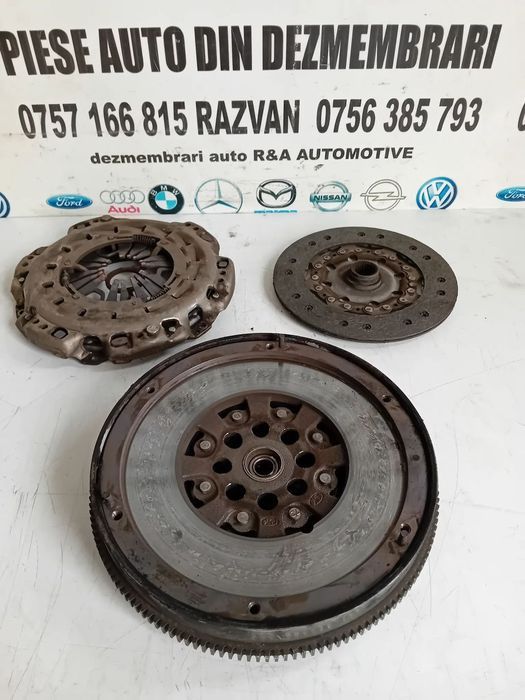 Kit Ambreiaj Volanta Masa Dubla Mercedes C Class W204 2.2 Cdi Euro 4 Motor 646811 Cutie Manuala 6+1