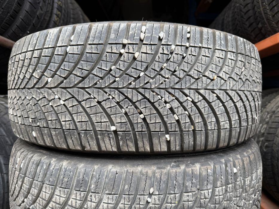 Anvelope 225/55/17C Goodyear