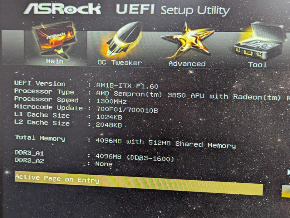 Placa baza ITX Asrock AM1B-ITX Sempron 3850 APU Quad Core si 4GB RAM