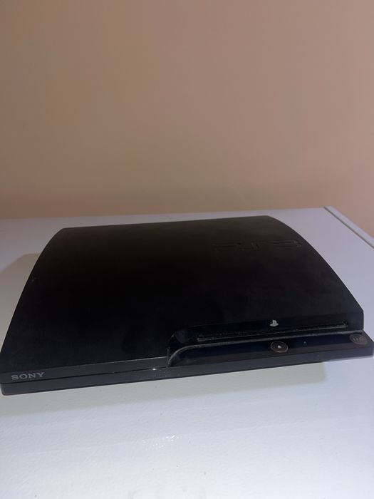 Consola PS3+FIFA18 de vanzare