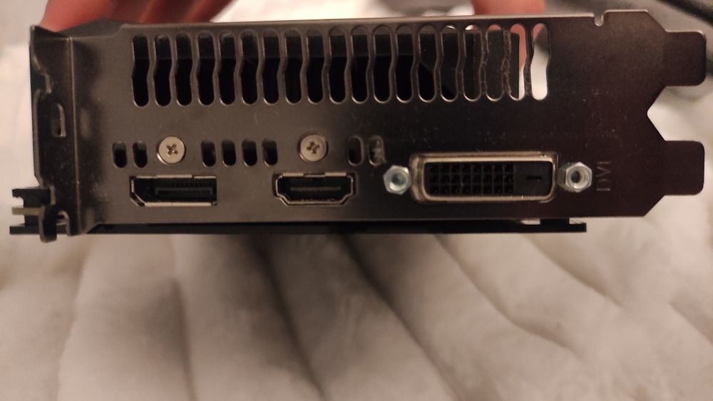 Видео карта Asus TUF Gaming GTX 1650 4GB