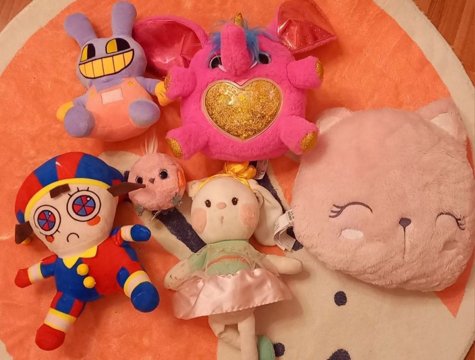Огромный пакет игрушек для девочки