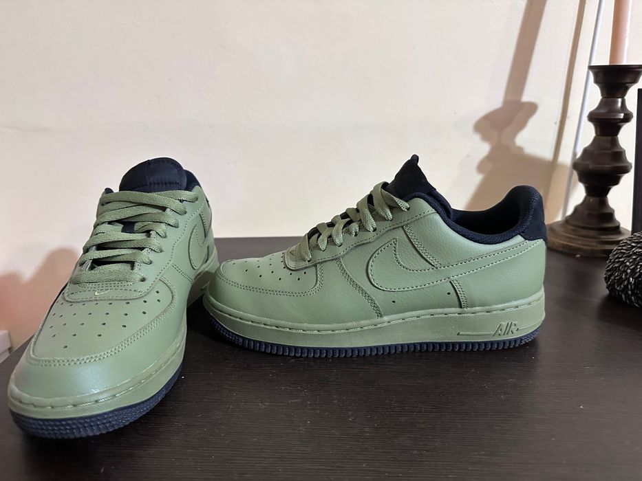 Nike air номер-40 стелка 25 см цвят зелено-каки