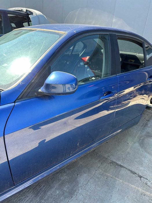 Usi BMW X3 E83 X3 F25 X5 E70 Seria 3 E90 F30 Seria 5 F10 Seria 7 F01