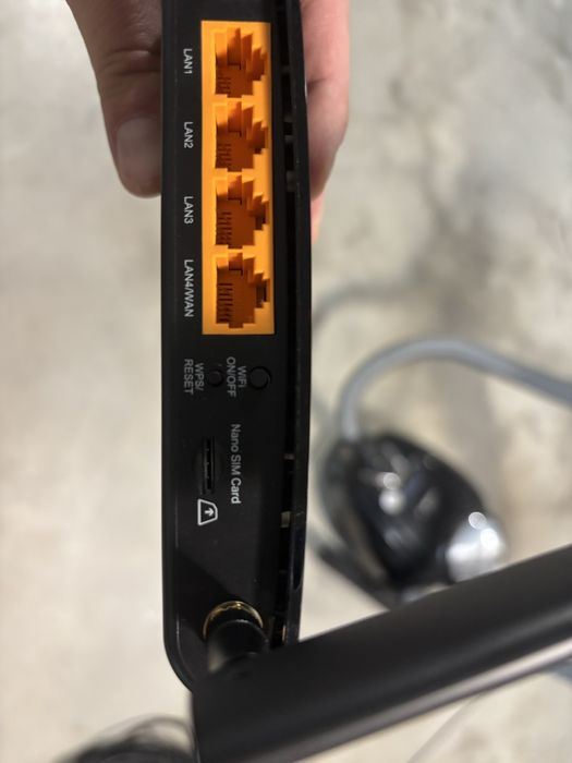 Безжичен рутер TP-Link TL-MR6400, 4G LTE, N300