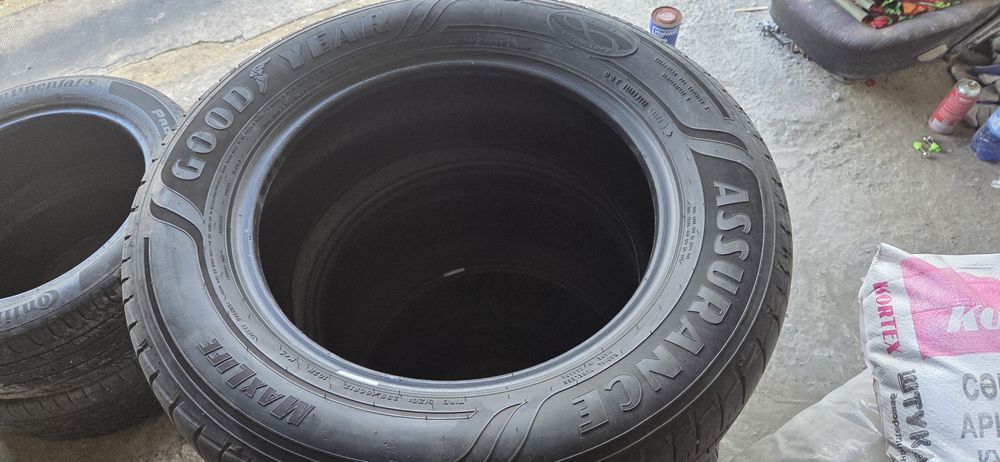 Покрышки летние 235/60/17