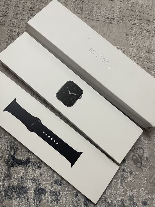 Смарт часы Apple