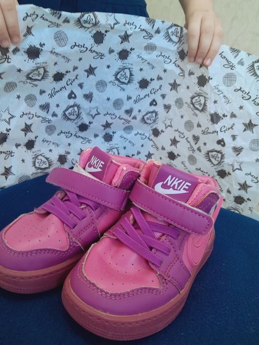 Обувь  на весну от 23 до 27 размера для девочки