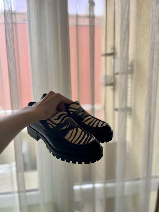 Дамски Лоуфъри Zara