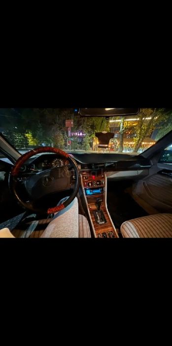 Mersedes Benz W124