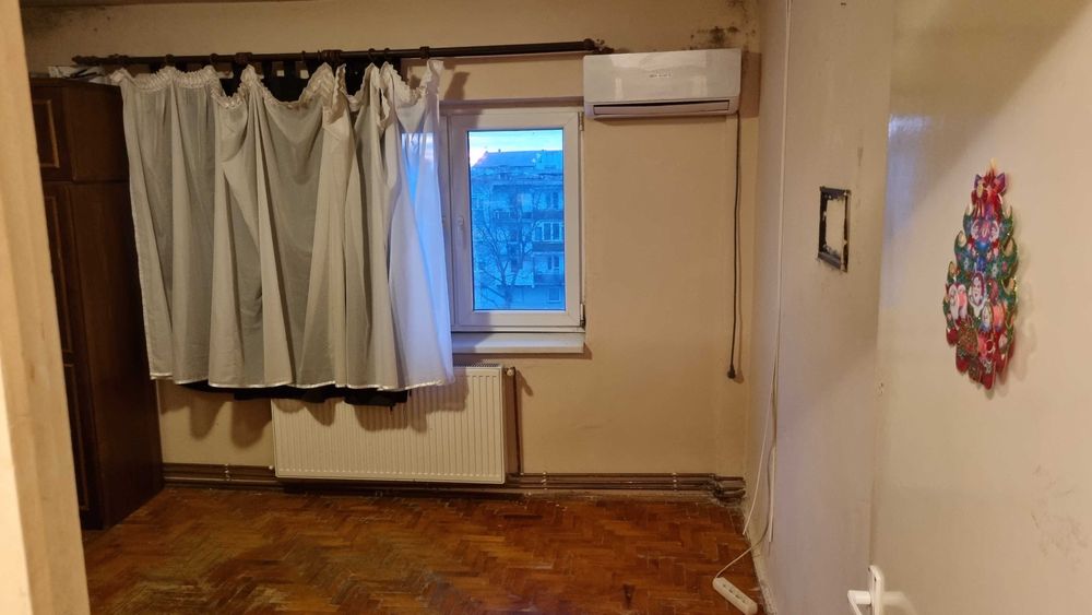 De vanzare apartament cu doua camere