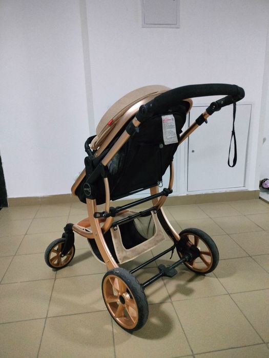 Продам отличную коляску (до трёх лет)