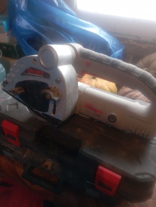 Электро инструменты продам в комплекте