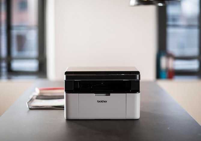 Многофункционален лазерен принтер Brother DCP-1610W 3-в-1