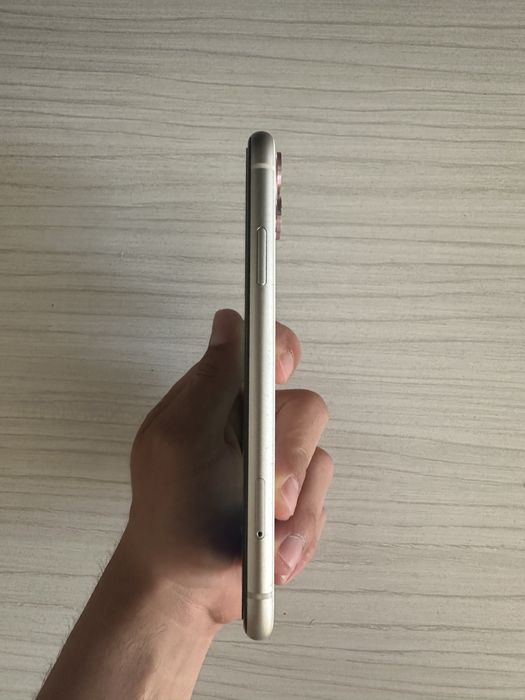Iphone 11 Alb 64GB
