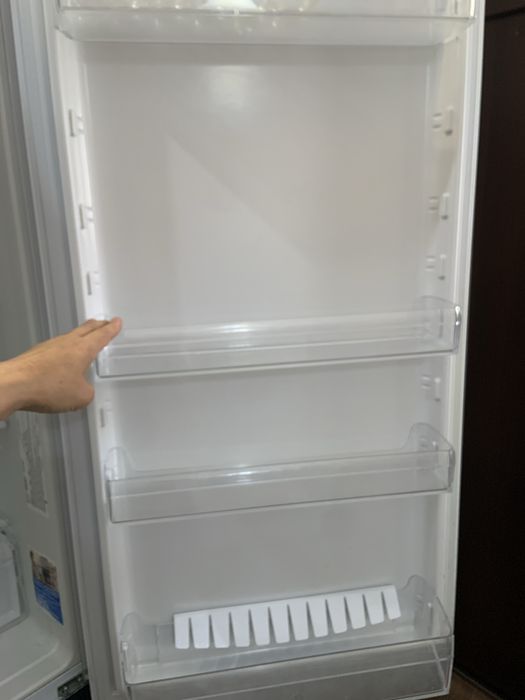 Холодильник индезит б/у