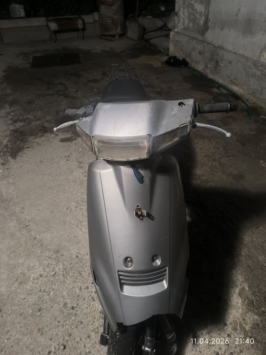 Продам мопед скутер