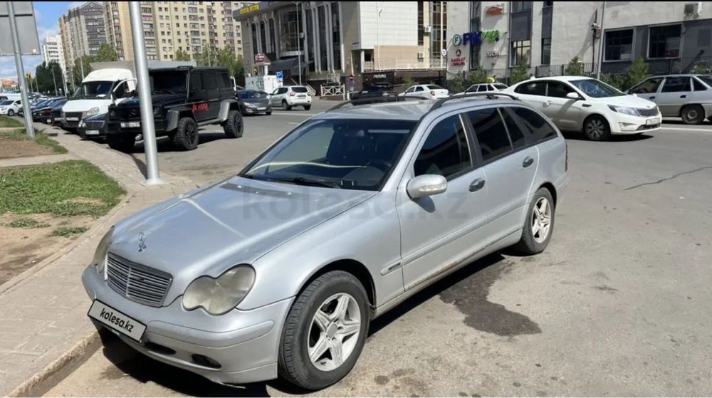 Продам мерседес 220 Benz