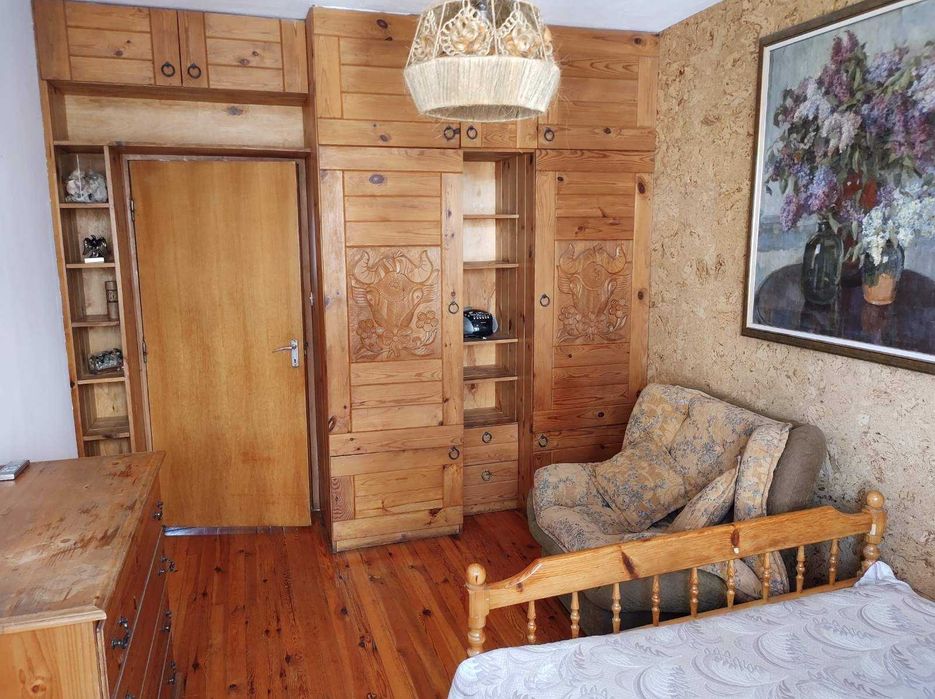 Дава се под наем Тристаен апартамент в Пловдив, Център - 100 кв.м за 365 € - Снимка #4