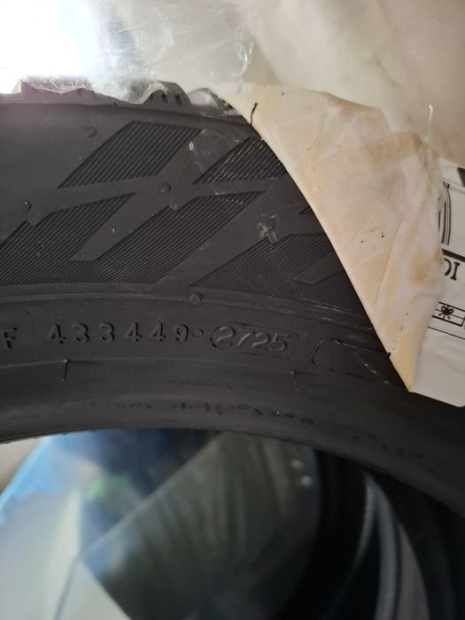 Două anvelope allseason Nokian